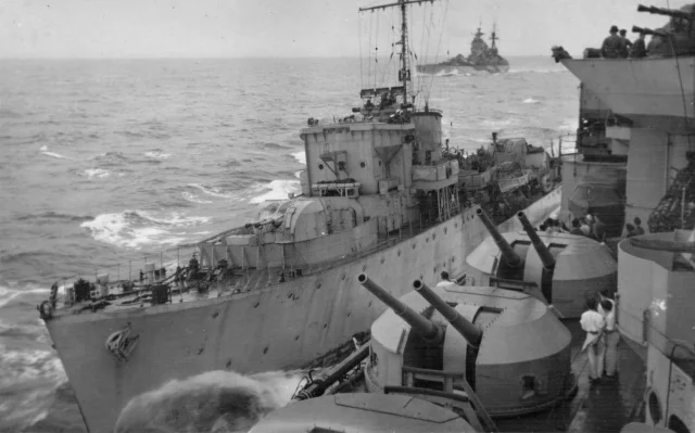 駆逐艦『クォーン(喪失：1944年8月3日・場所：ノルマンディー沖・原因：イタリア爆装艇)』のご紹介