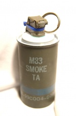 手榴弾/爆発物『M83 発煙手榴弾 (M83 Smoke Grenade)』(アメリカ)のご紹介