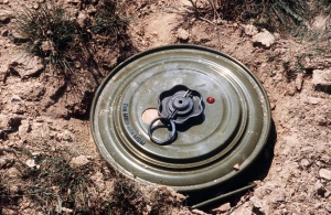 その他『TM-46対戦車地雷 (TM-46 Anti-Tank Mine)』(/ソ連)のご紹介
