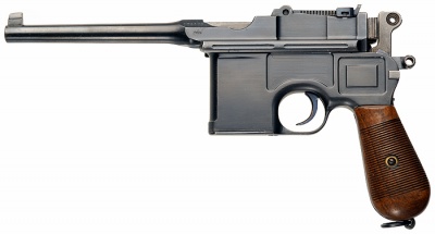 リボルバー『モーゼルC96 (Mauser C96 "Broomhandle")』(ドイツ・設計/メーカー：モーゼル)のご紹介