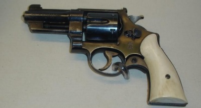 ハンドガン『M27 (Smith & Wesson Registered Magnum)』(S&W/アメリカ)のご紹介