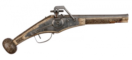 ハンドガン『ホイールロック式ピストル (Wheellock pistol：15～17世紀)』のご紹介