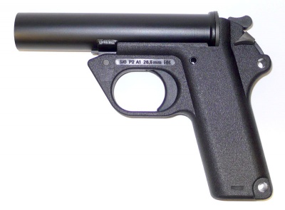 【P2A1】(Heckler & Koch P2A1・ピストル・1974～現在・26.5 / 25mmフレア・装弾数：1)のご紹介