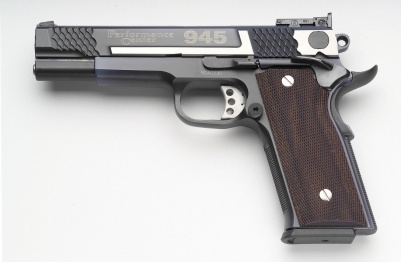 【S&W 945】(Smith & Wesson 945・ピストル・1998～2002年・.45 ACP・装弾数：)のご紹介