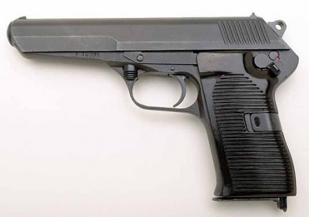 【CZ 52】(ピストル・1952～・7.62x25mm・装弾数：8)のご紹介