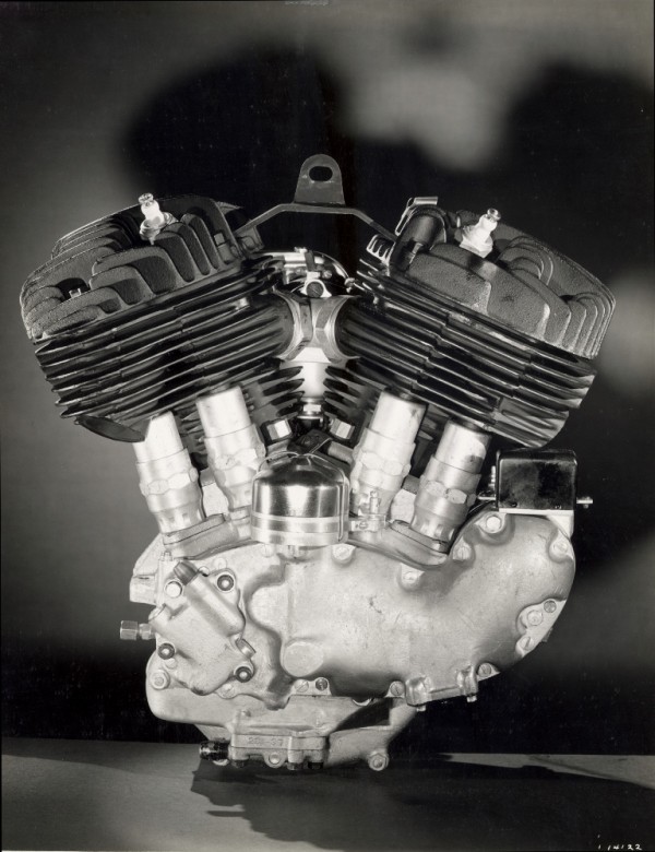 フラットヘッド(サイドバルブ)ビッグツインエンジン