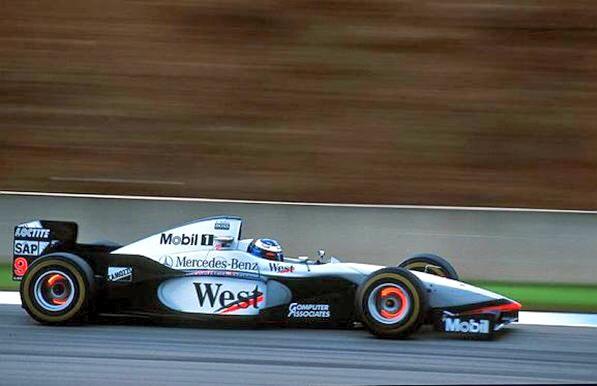 1997年・4位 / 63ポイント【マクラーレン・シャーシ：MP4/12・エンジン：Mercedes FO110E/F3.0 V10・タイヤ：グッドイヤー】のご紹介