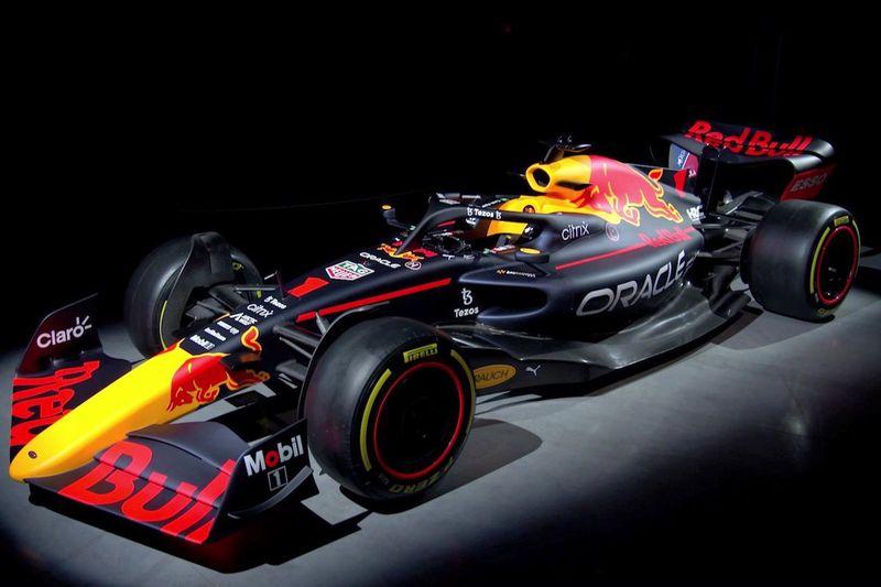 2022年・1位 / 759ポイント【レッドブル・シャーシ：RB18・エンジン：Red Bull RBPTH001 1.6 V6 t・タイヤ：ピレリ】のご紹介