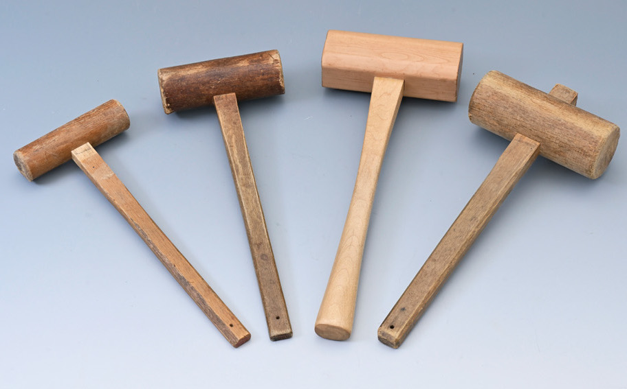 使用目的に応じて様々なタイプがある木槌。