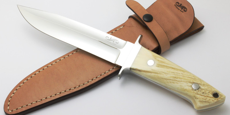 自作/カスタムナイフ「型紙を製作から外形の切り出しと整形までの手順」のご紹介｜ヤスリで作るアウトドアナイフ