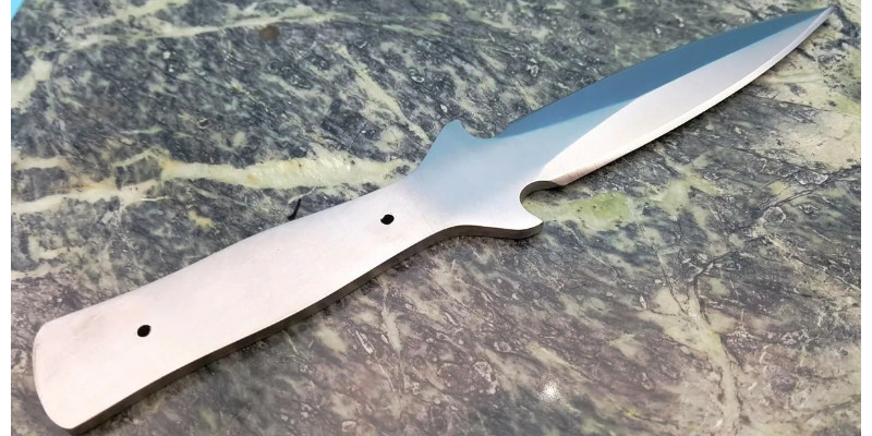 自作/カスタムナイフ「ブレイドベベルの研削と研磨方法」のご紹介｜ヤスリで作るアウトドアナイフ