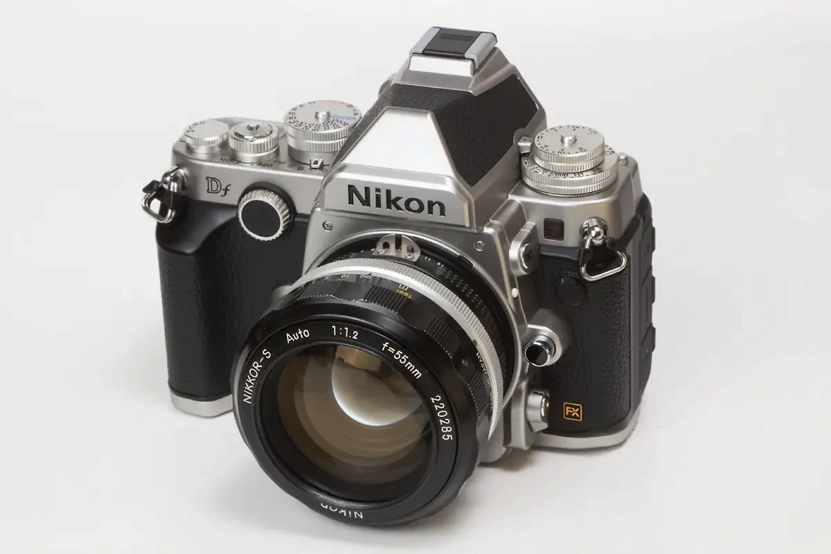  Nikonデジタル一眼 × オールドレンズ互換性ガイド （Fマウント〜Zマウント対応早見表つき）
