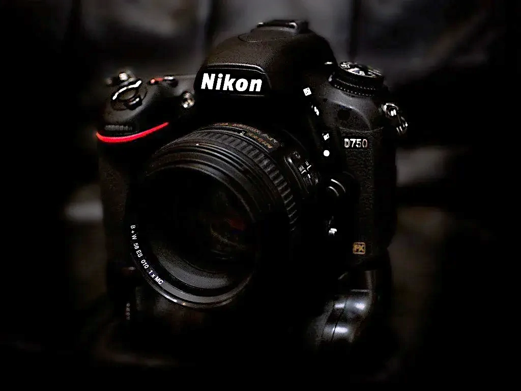 Nikonバッテリー「EN-EL15系」の歴史と進化の歩み