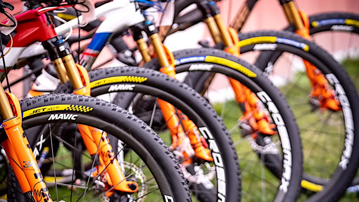 自転車/ロードバイク タイヤ関連ページのご紹介