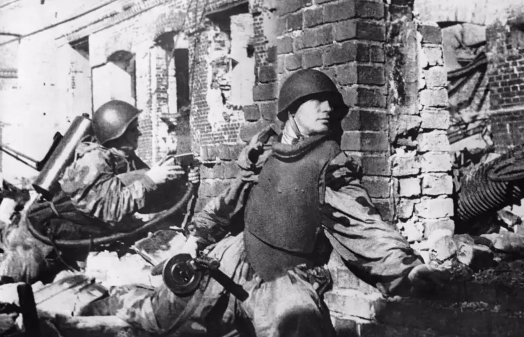 【Men of War（メン・オブ・ウォー）概要】