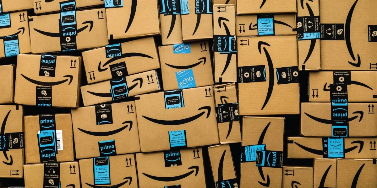Amazon「高速・安価なECの裏側にある人件費・働き方の圧力」という問題
