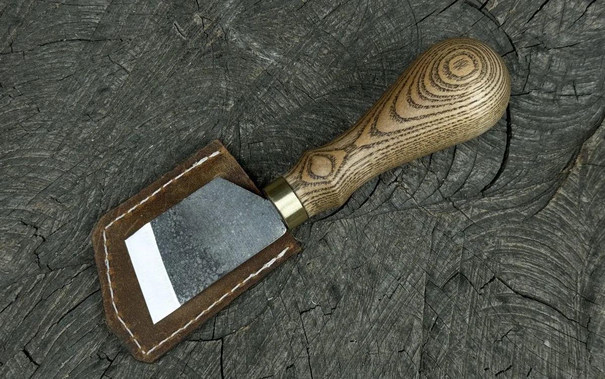 革包丁（Head Knife）‐“刃の美しさ＝切り口の美しさ”を体現する職人の魂