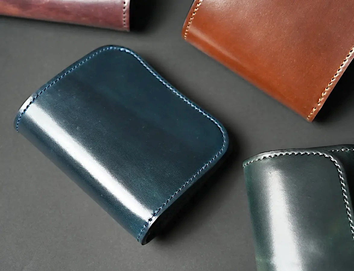 革の「表面仕上げ（トップコート）」に使える自作フィニッシャーのレシピ集