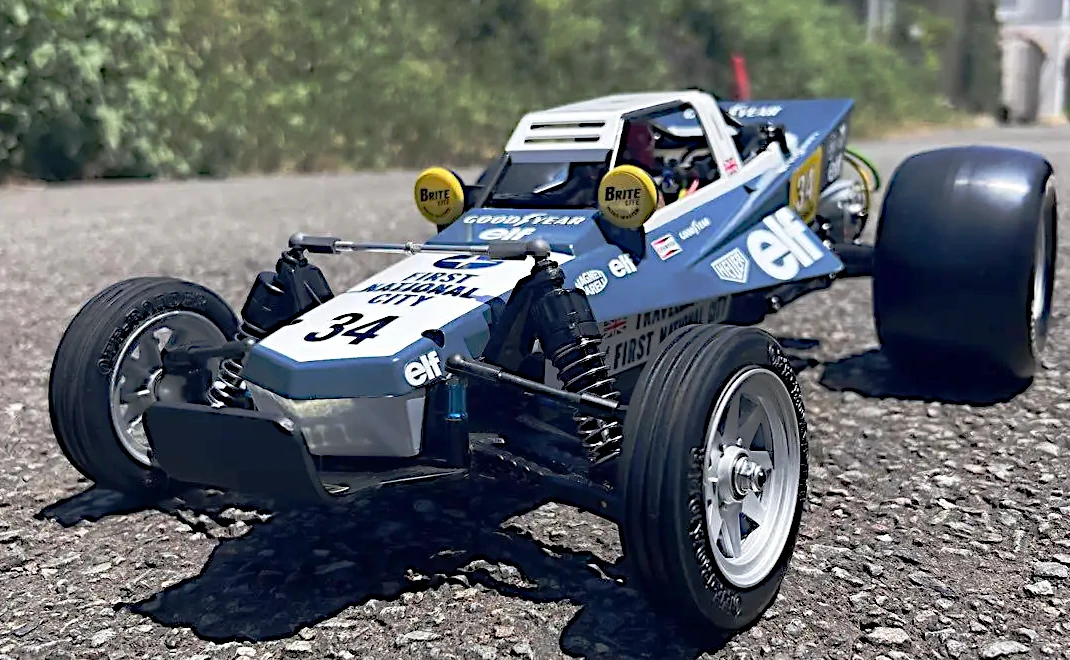 Futaba独自のシリアル通信方式（シリアルバス）‐S.BUS / S.BUS2