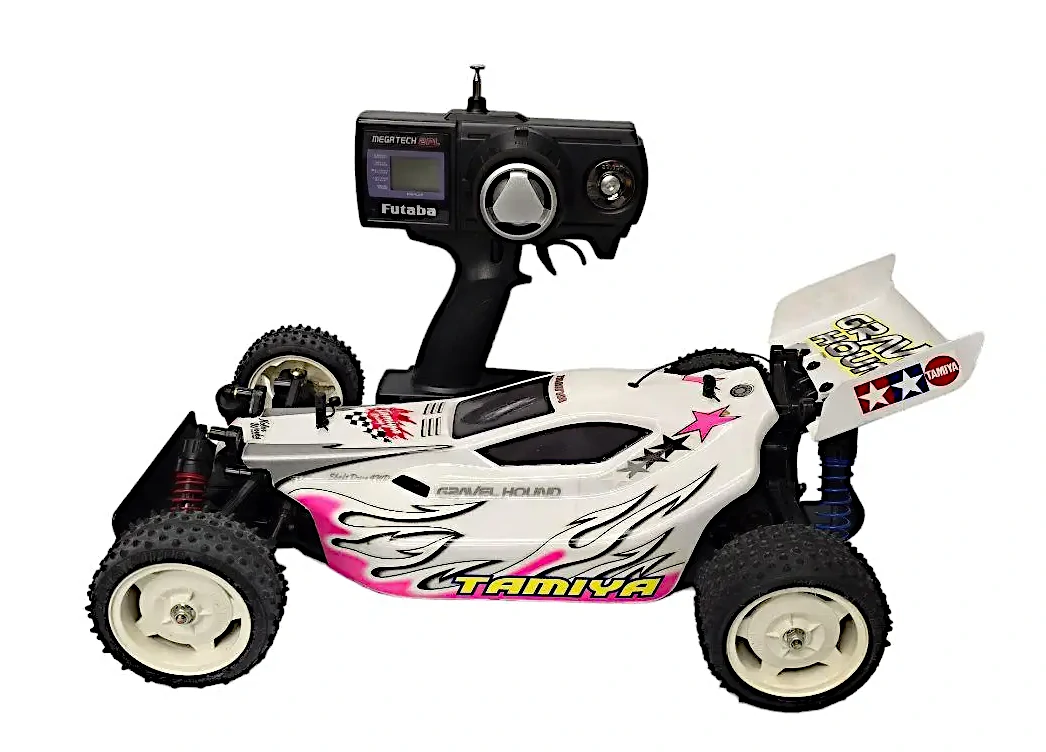 Futaba製 2PL-2.4G FHSS プロポ‐手軽に扱える2ch FHSS方式のエントリーモデル