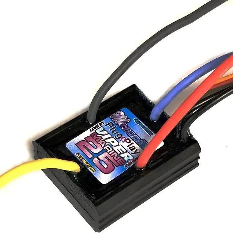 サーボが高消費電流の場合の対策‐外部BECや受信機用スーパーキャパシタを追加