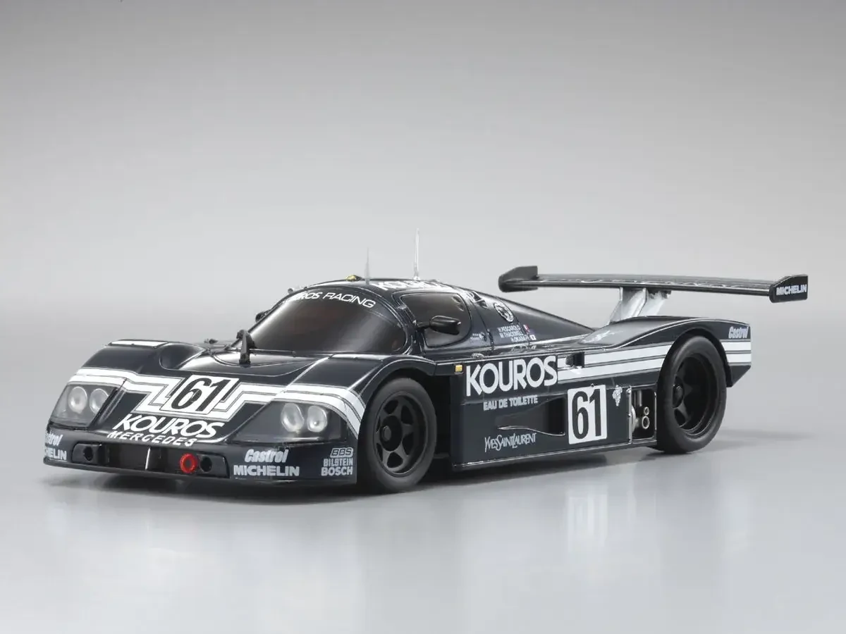 RCカーや模型のFRP作業を前提に、「アセトン／MEK／IPA／ラッカーシンナー」の特徴比較表