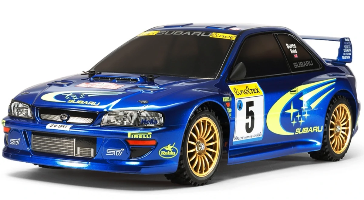 FRPに使うガラスクロスとガラスマットの違い