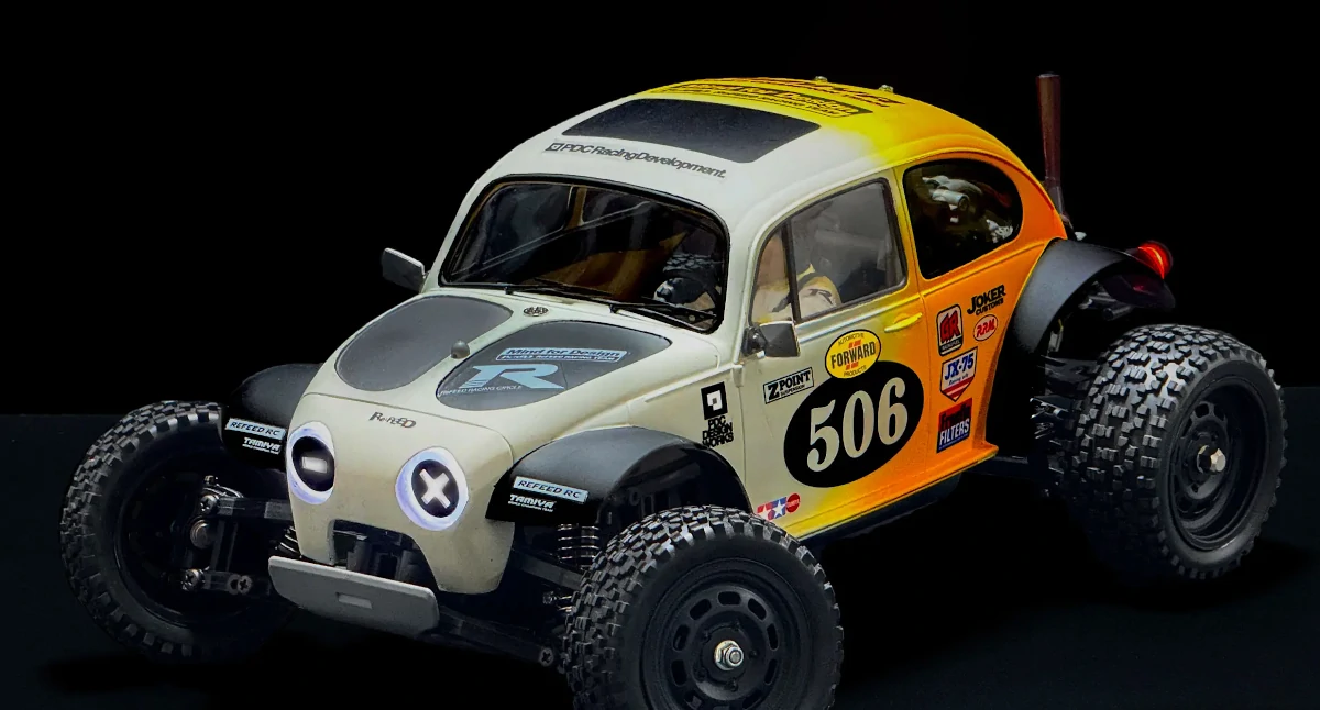 ナイロンパーツを染める際に活用できる染料「プラ染め太郎（樹脂用染色液）」