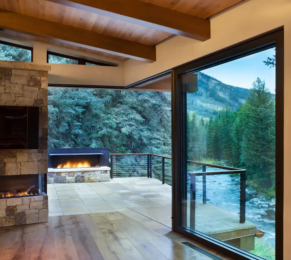 化学的研磨（Chemical Mechanical Polishing / CMP）‐化学反応で柔らかくした表面を、物理的に優しく削る