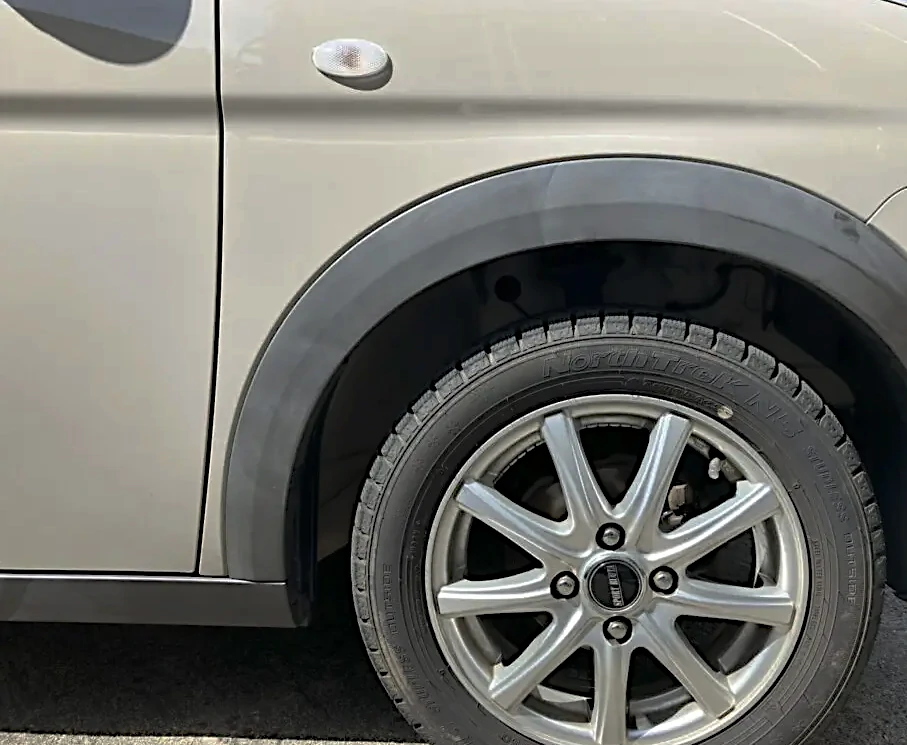 プラスチックの白化‐「応力・薬品・紫外線」が主な原因