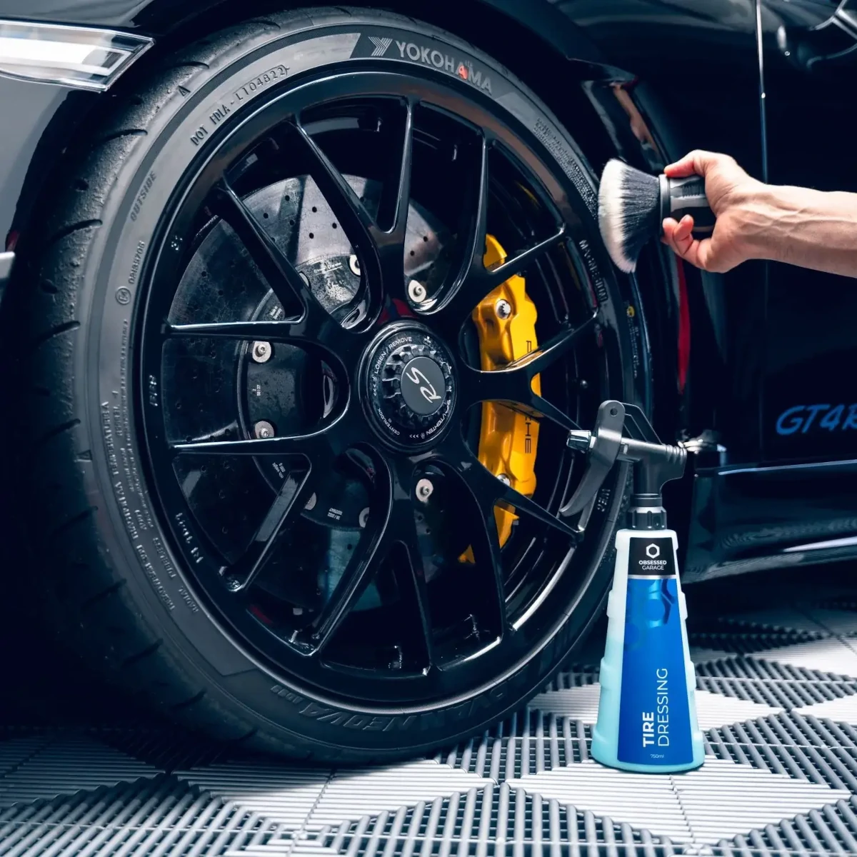 自作、強力保護タイプ（長持ち重視）のタイヤ艶出しクリーナー - 見た目のツヤと持続性重視の配合