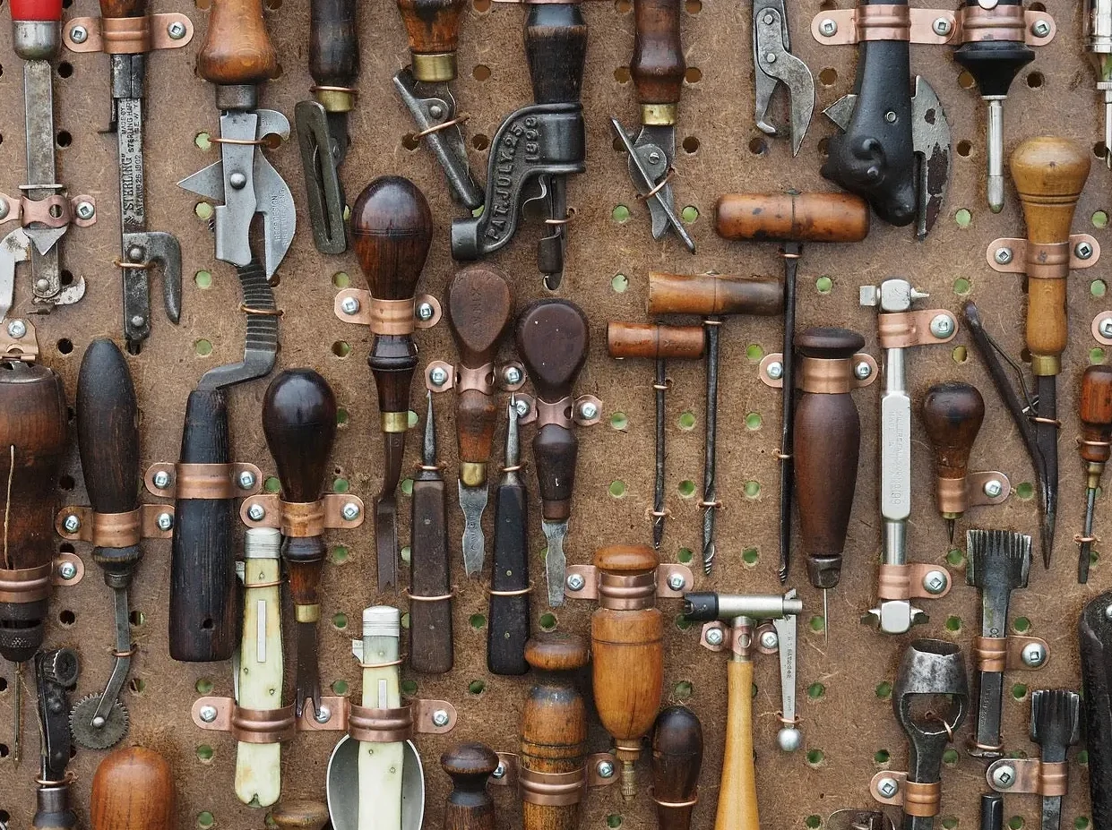 ポンチ（レザークラフトや金工用の穴あけ工具） のメンテナンス方法