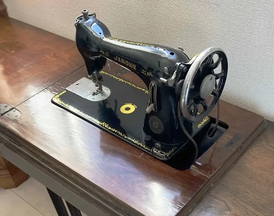  ジグザグミシン初期モデルの展開（1957年～）‐アンティークミシンの歴史