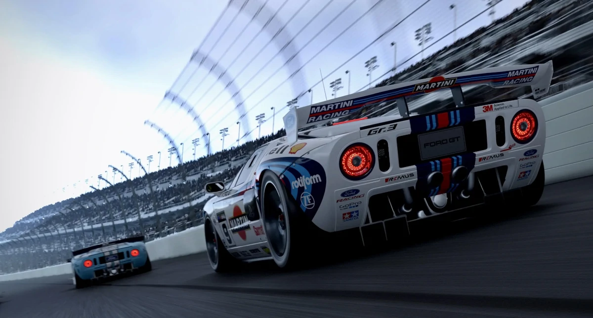  シリコン／ウレタン樹脂で作る自作ミニッツタイヤ