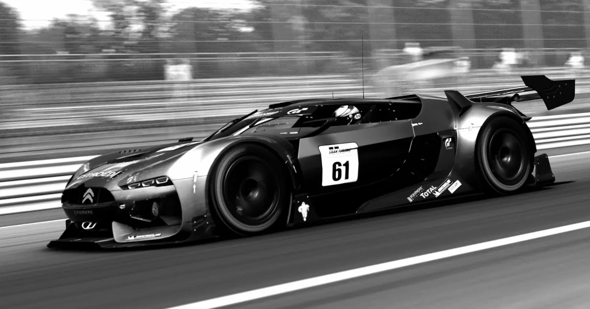  ミニッツ 操縦しやすいボディの条件‐攻めたいならスーパーカー、楽しみたいならコンパクトカー