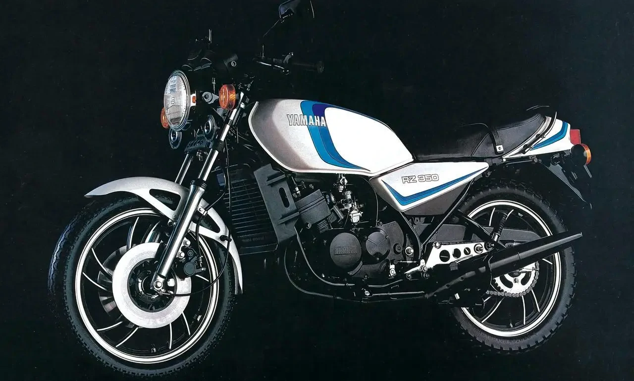  タミヤ 1/12「80年代2スト列伝」〜煙とオイルが青春を走らせた時代〜