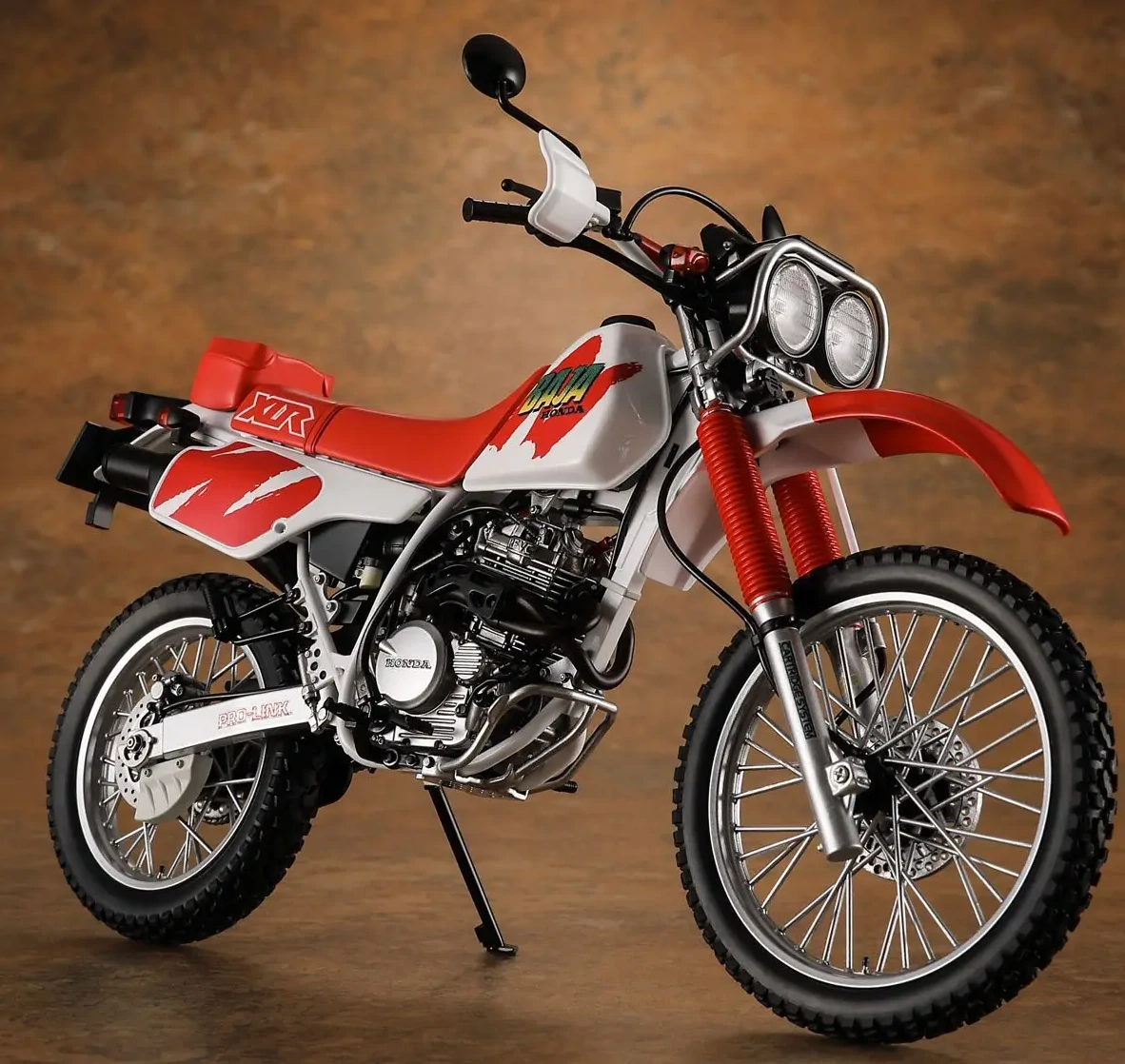  ダート系バイクプラモデルの歴史― 林道とモトクロスが模型になった時代 ―