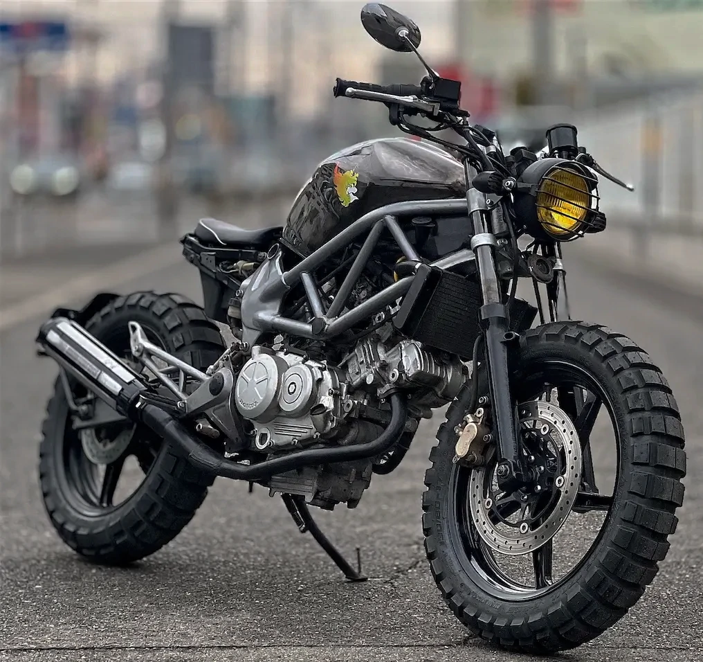  VTR250（MC33）の「トラス構造フレーム」とは