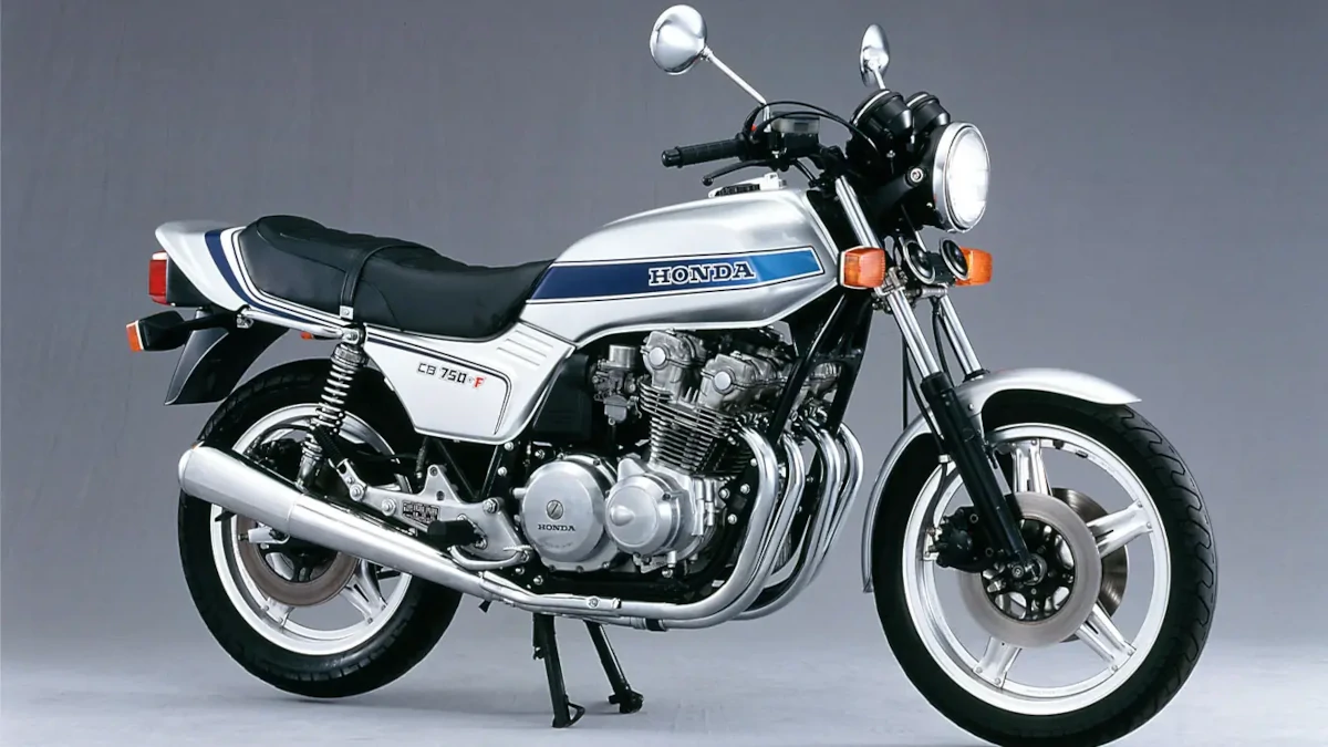 リベットやボルトの自作‐わずか0.5mmの突起にも、機械の説得力は宿る