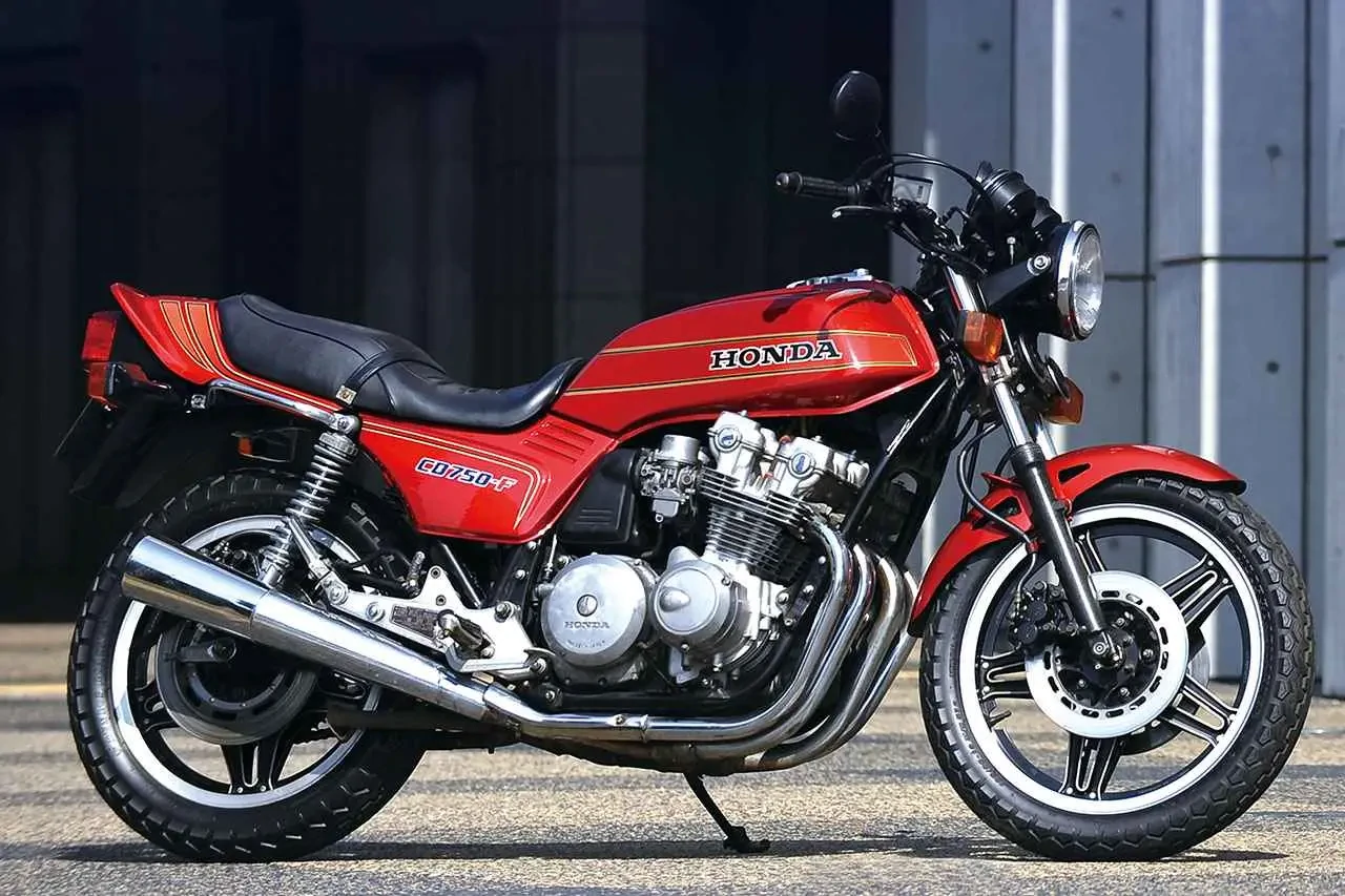 ダブルクレードルフレーム（Double Cradle Frame）‐「伝統・信頼・安定」を象徴する構造