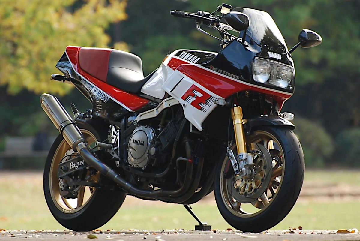 駆動系（Final Drive System）‐オートバイにおける“エンジンの力を後輪に伝える心臓の血管”