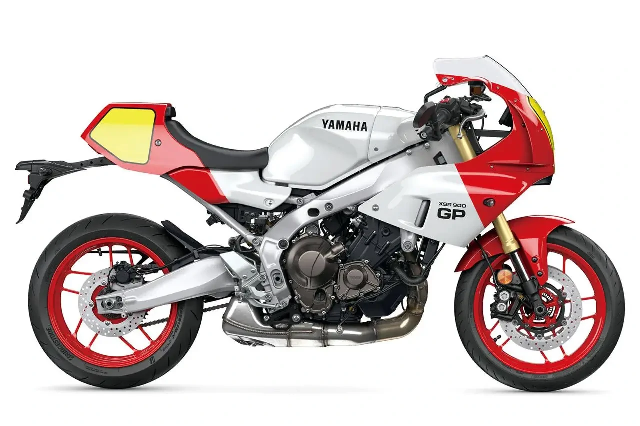 フロントとリアのサスペンションの前後バランス調整の歴史‐前が感じ、後ろが支える。両者が調和して初めて真の安定が生まれる