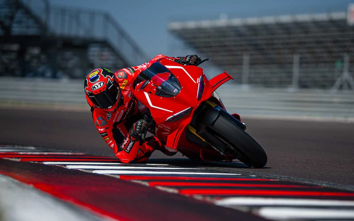 サスペンションのカートリッジ化（Cartridge Type Fork）‐減衰をオイル流量で精密制御する構造