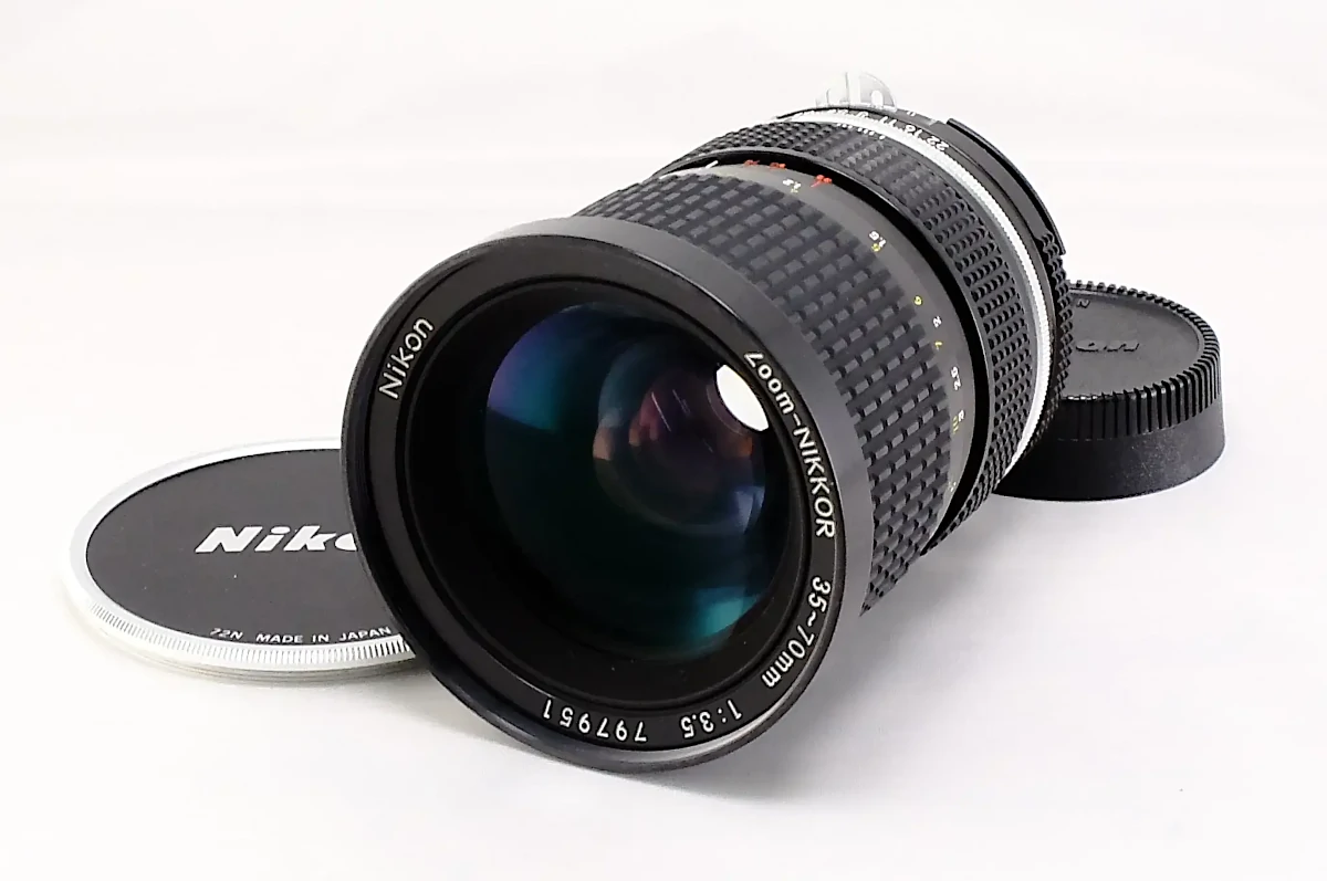 フォーカスエイド‐ニコン機が備える “MFレンズのためのピントアシスト”