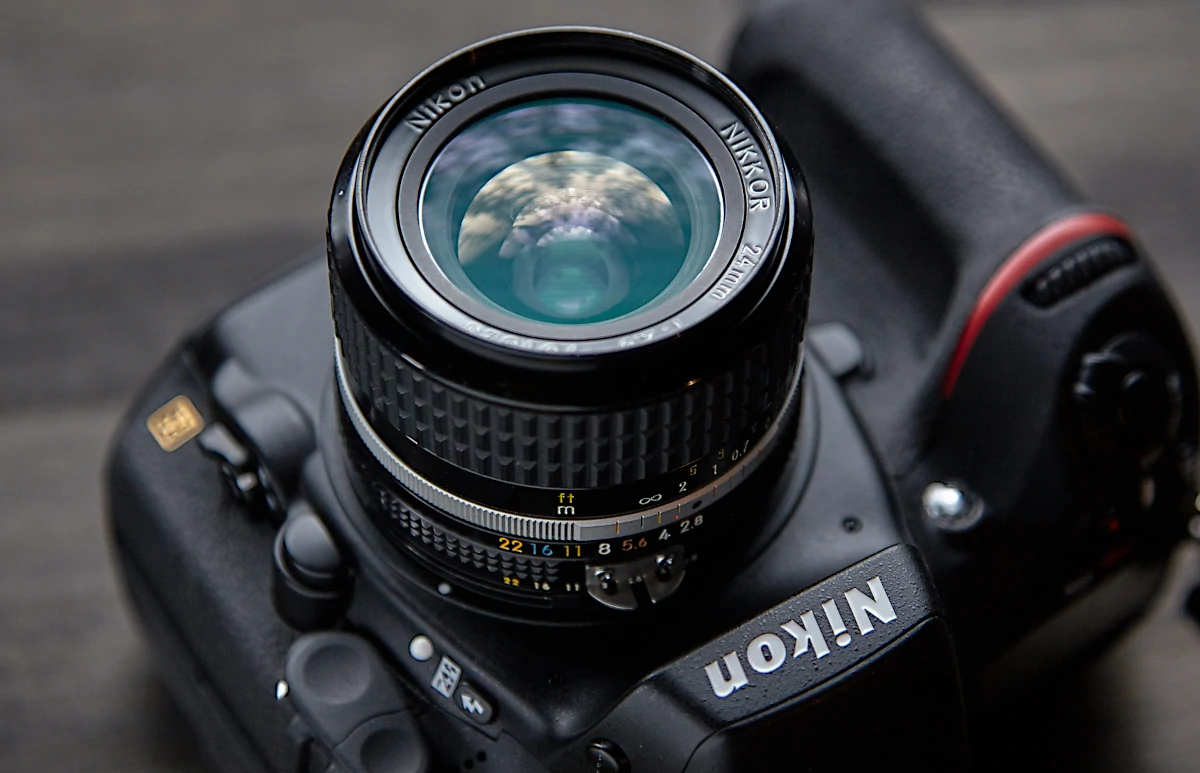 建築撮影に向いているオールドレンズ‐条件は“歪みの少なさ”と“周辺解像”