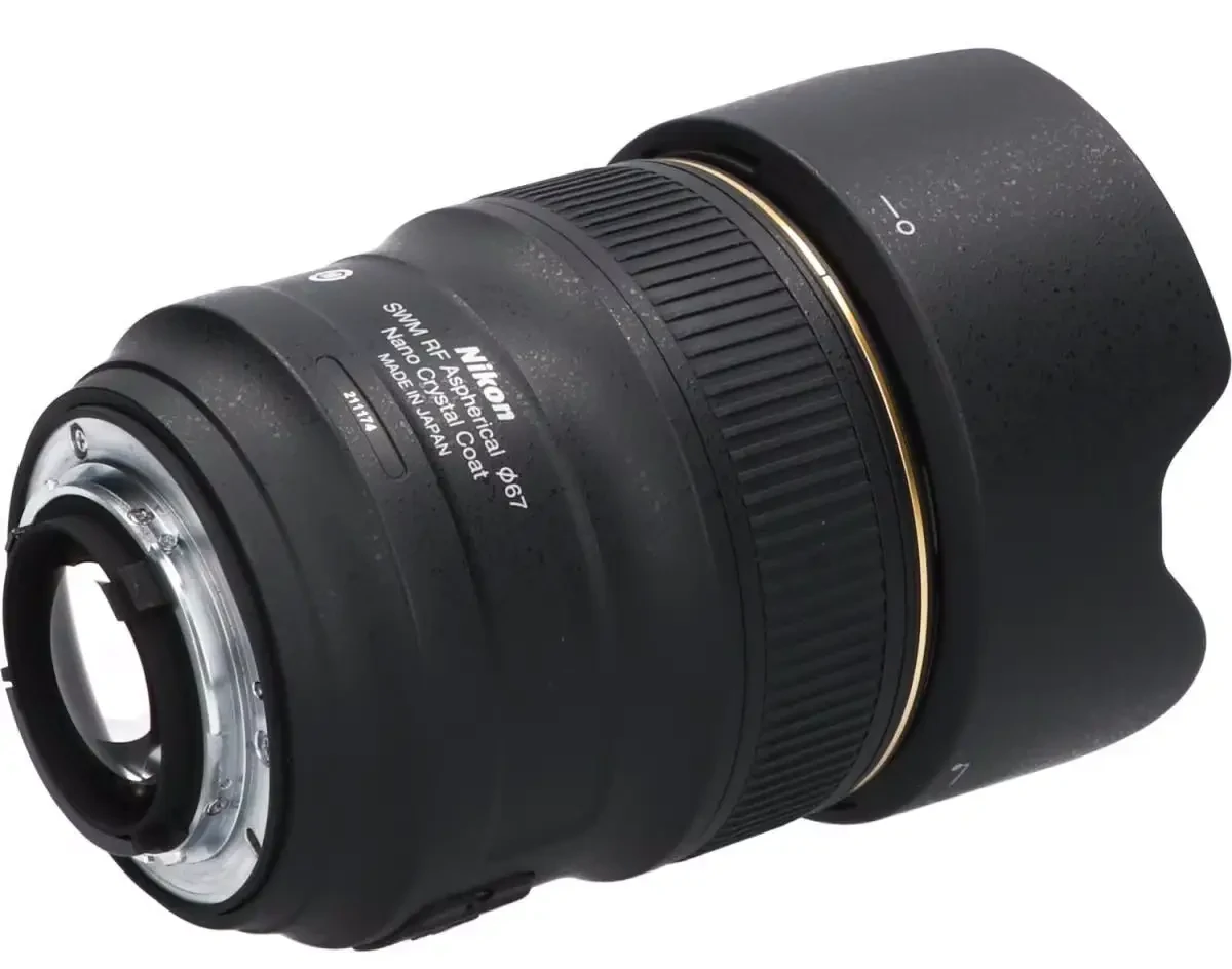 レンズ保護の基本と“本当に正しい方法”‐レンズを守ることは、写真の未来を守ること