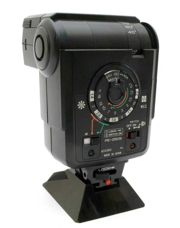 1960年代 電子フラッシュへ移行 - 「単発の光 → 電子制御の光」へ変わった革命期