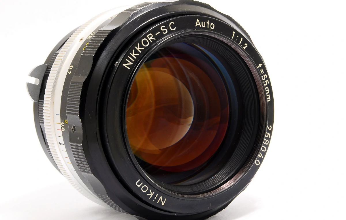 大口径へのロマン ─ Nikkor-S Auto 55mm F1.2 の物語