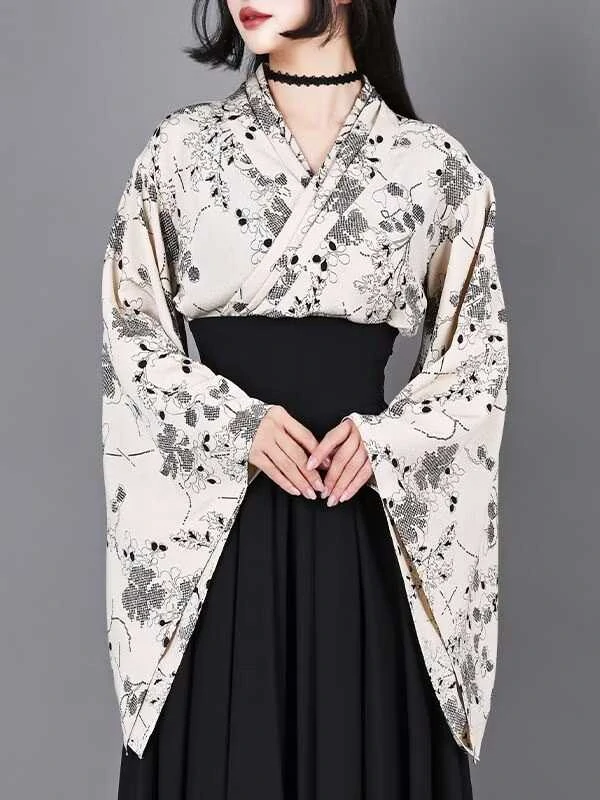 先染め・後染めの歴史‐布の染め方には、その時代が何を大切にしたかが映る