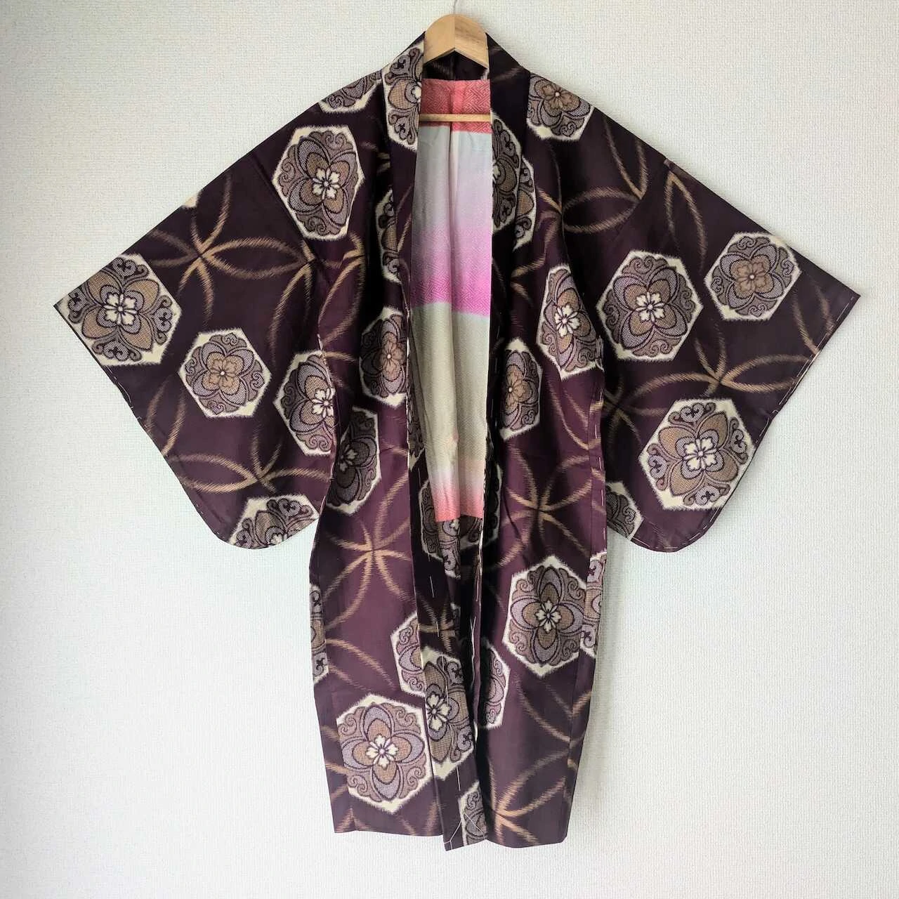 証紙とは ― 品質保証であって、美の証明ではない